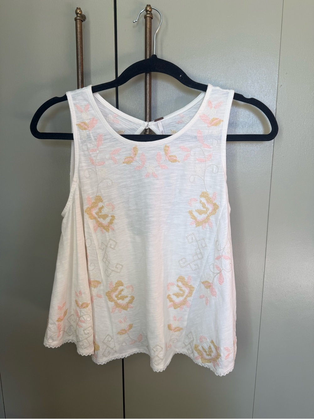 Free People Embroidered Floral Swing Tank Top White Size S NWOT